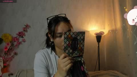 Snapshot of dafnemel chatting on April 22, 8:43 pm dafnemel online show from April 22, 8:43 pm