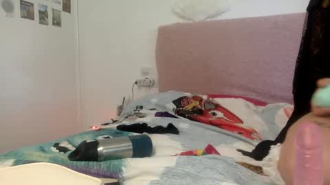 dafnesqueeze online show from December 4, 2:59 pm