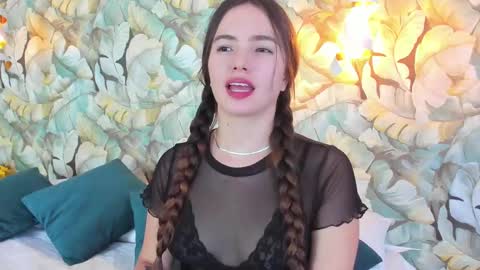 Dafne  online show from February 22, 7:58 pm