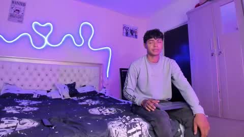 dafnezahiraa  online show from January 9, 9:16 pm