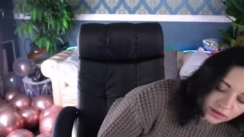 Dafni Mon online show from February 2, 6:34 am