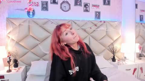 Dafnne online show from October 21, 4:35 am