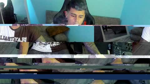 Snapshot of dage_19 chatting on December 9, 5:51 am my name is Jhon and I live in colombia online show from December 9, 5:51 am