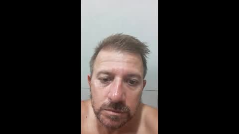 Snapshot of daguia72 chatting on March 11, 12:22 pm daguia72 online show from March 11, 12:22 pm