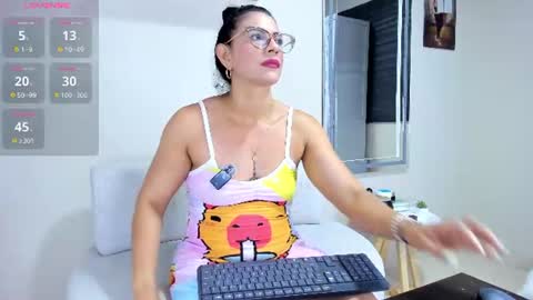 Dahian  online show from June 16, 1:36 pm