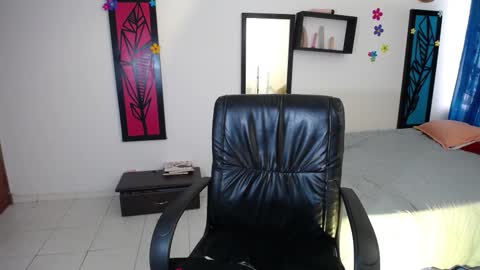 Dahiana online show from February 27, 9:25 pm