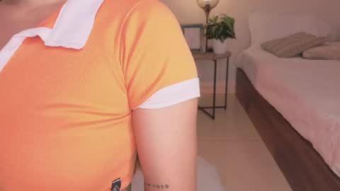 Dahiann Walcott online show from April 23, 10:23 pm