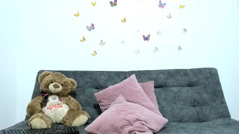 dahianaroa online show from February 19, 12:45 pm