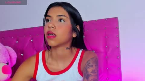 Snapshot of dahiangomezz chatting on January 7, 6:03 pm online show from January 7, 6:03 pm