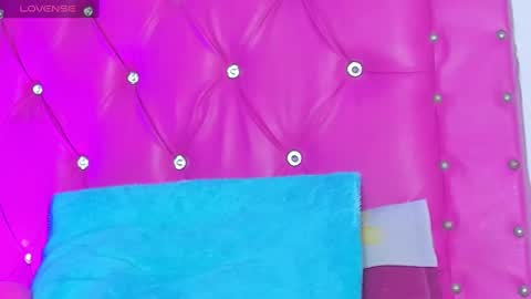 Snapshot of dahiangomezz chatting on January 10, 6:28 pm online show from January 10, 6:28 pm