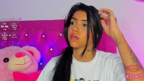 Snapshot of dahiangomezz chatting on January 21, 11:56 am online show from January 21, 11:56 am