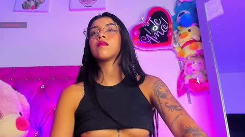 Snapshot of dahiangomezz chatting on February 6, 9:32 am online show from February 6, 9:32 am