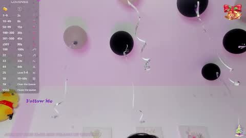 Snapshot of dahiangomezz chatting on December 17, 7:58 am online show from December 17, 7:58 am