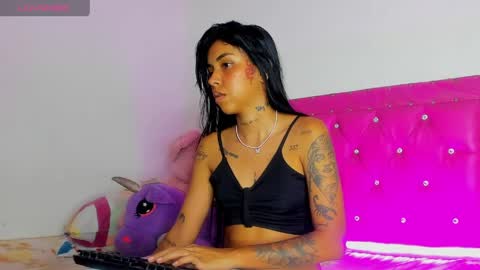    online show from April 25, 11:13 pm