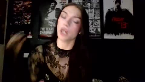 Snapshot of dahlia_adore chatting on October 26, 11:20 pm dahlia_adore online show from October 26, 11:20 pm