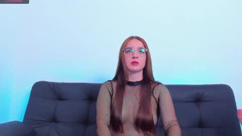 Snapshot of dahlia_rossi chatting on December 3, 6:26 am Dahlia online show from December 3, 6:26 am