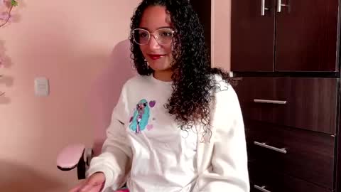 Dahli online show from April 6, 10:00 pm