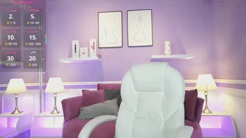 Dahlia Grey online show from September 22, 11:34 am