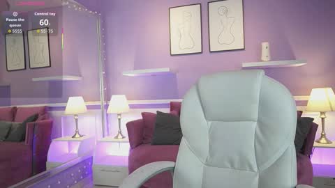 Dahlia Grey online show from October 1, 11:38 am