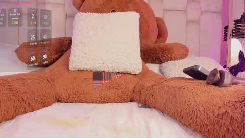 Daia Ortiz  online show from September 8, 9:03 pm