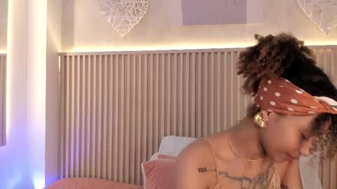 Daiana online show from January 8, 8:22 pm