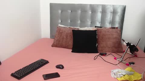 Daiisha.. online show from September 23, 6:33 pm