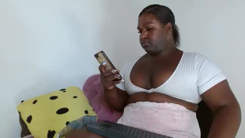 Daiisha.. online show from April 19, 3:22 pm