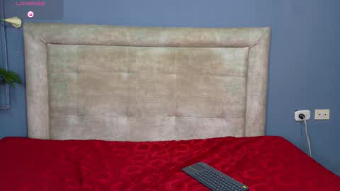 daiisy_kiss online show from March 24, 12:04 am