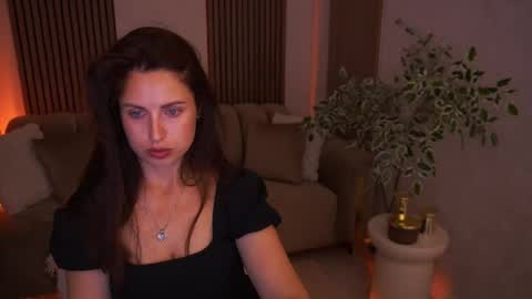 Snapshot of daiisybliss chatting on July 13, 8:06 am daiisybliss online show from July 13, 8:06 am