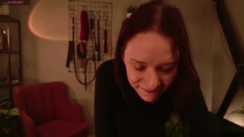 daily_glam online show from October 9, 12:47 pm