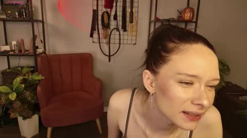 daily_glam online show from October 23, 12:26 pm