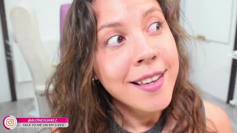 Alondra Suarez online show from December 6, 9:13 pm