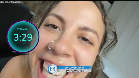 Alondra Suarez online show from October 11, 3:21 pm