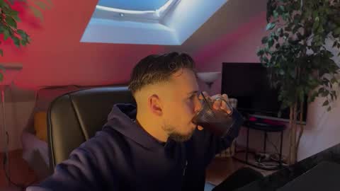 Daimon  online show from February 21, 10:38 am