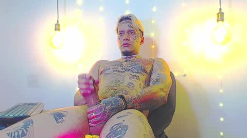 Snapshot of daimond_hope666 chatting on January 23, 4:09 am Daimond hope666 online show from January 23, 4:09 am