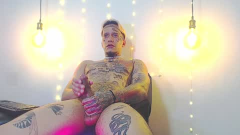 Snapshot of daimond_hope666 chatting on January 24, 6:57 am Daimond hope666 online show from January 24, 6:57 am