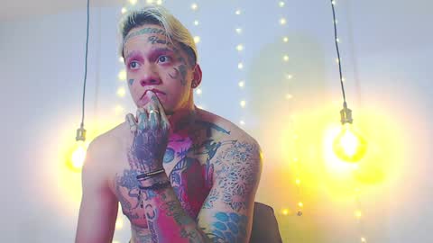 Snapshot of daimond_hope666 chatting on January 26, 2:24 am Daimond hope666 online show from January 26, 2:24 am