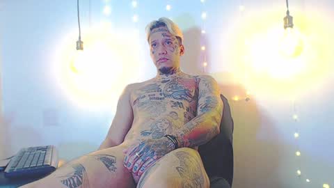 Snapshot of daimond_hope666 chatting on January 26, 8:46 am Daimond hope666 online show from January 26, 8:46 am