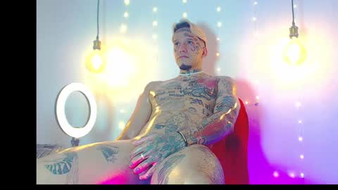 Snapshot of daimond_hope666 chatting on February 3, 3:20 am Daimond hope666 online show from February 3, 3:20 am