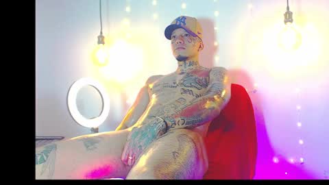 Snapshot of daimond_hope666 chatting on February 6, 3:06 am Daimond hope666 online show from February 6, 3:06 am