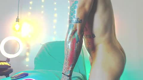 Snapshot of daimond_hope666 chatting on February 9, 9:37 am Daimond hope666 online show from February 9, 9:37 am