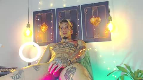 Snapshot of daimond_hope666 chatting on February 11, 9:25 pm Daimond hope666 online show from February 11, 9:25 pm