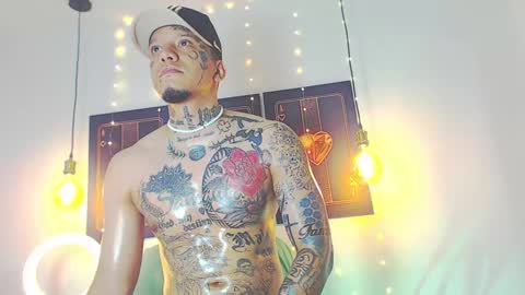 Snapshot of daimond_hope666 chatting on February 13, 6:52 am Daimond hope666 online show from February 13, 6:52 am