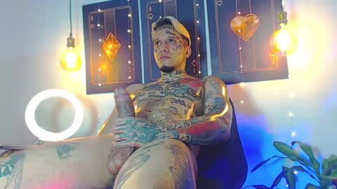 Snapshot of daimond_hope666 chatting on February 23, 8:22 pm Daimond hope666 online show from February 23, 8:22 pm