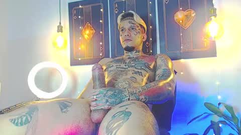 Snapshot of daimond_hope666 chatting on February 24, 5:43 am Daimond hope666 online show from February 24, 5:43 am