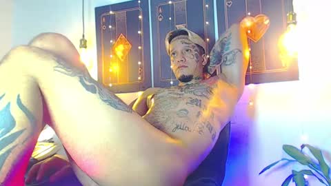 Snapshot of daimond_hope666 chatting on February 24, 10:47 pm Daimond hope666 online show from February 24, 10:47 pm