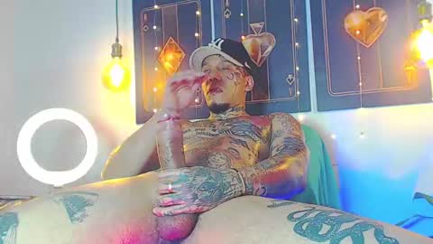 Snapshot of daimond_hope666 chatting on February 28, 11:01 pm Daimond hope666 online show from February 28, 11:01 pm