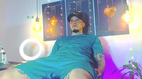 Snapshot of daimond_hope666 chatting on March 9, 2:39 am Daimond hope666 online show from March 9, 2:39 am