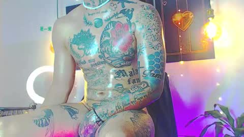 Snapshot of daimond_hope666 chatting on March 9, 8:51 am Daimond hope666 online show from March 9, 8:51 am