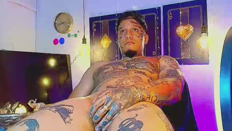 Snapshot of daimond_hope666 chatting on September 10, 12:43 am Daimond hope666 online show from September 10, 12:43 am